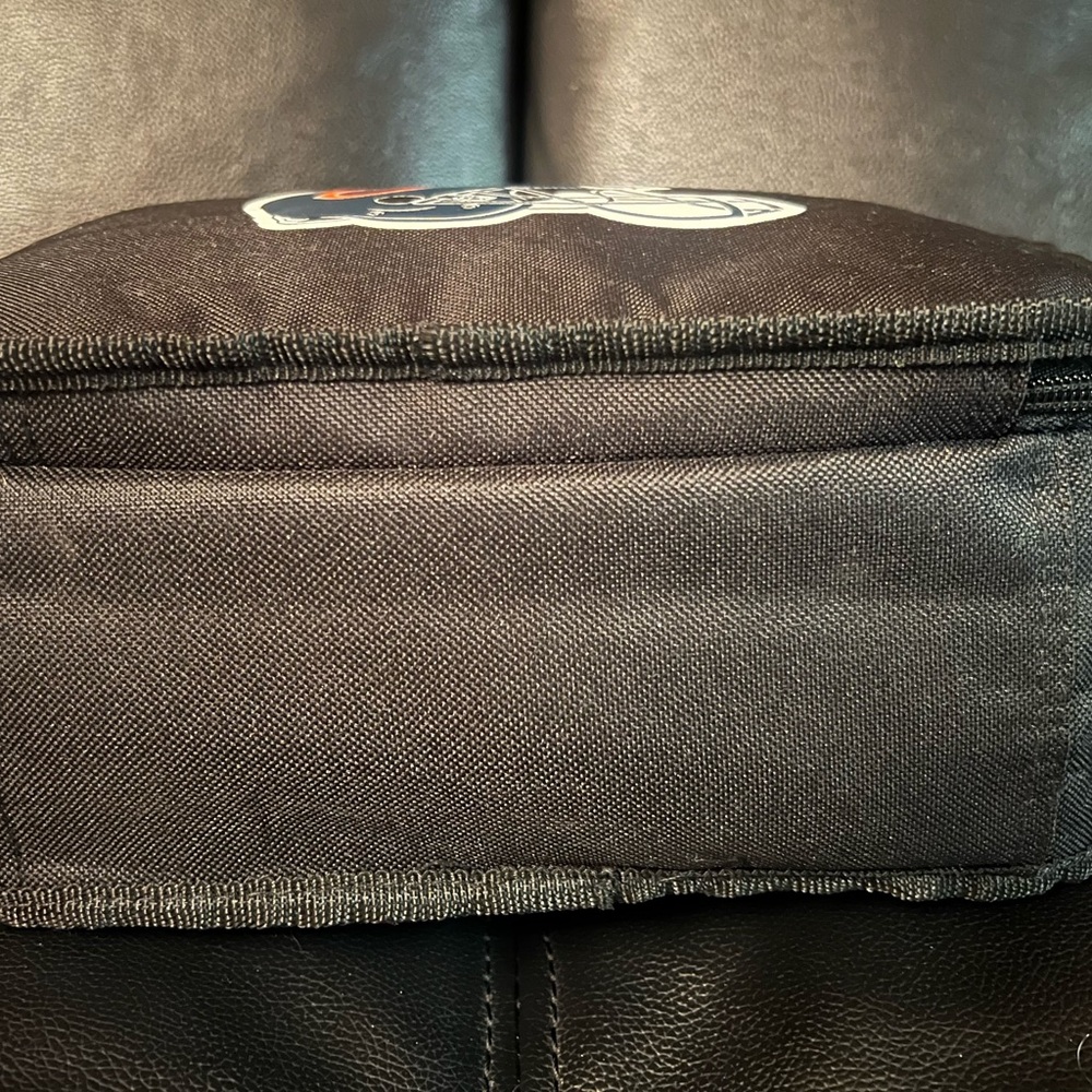 NFL Chicago Bears Black and Navy Toiletry Bag with Orange Logo - Picture 5 of 8